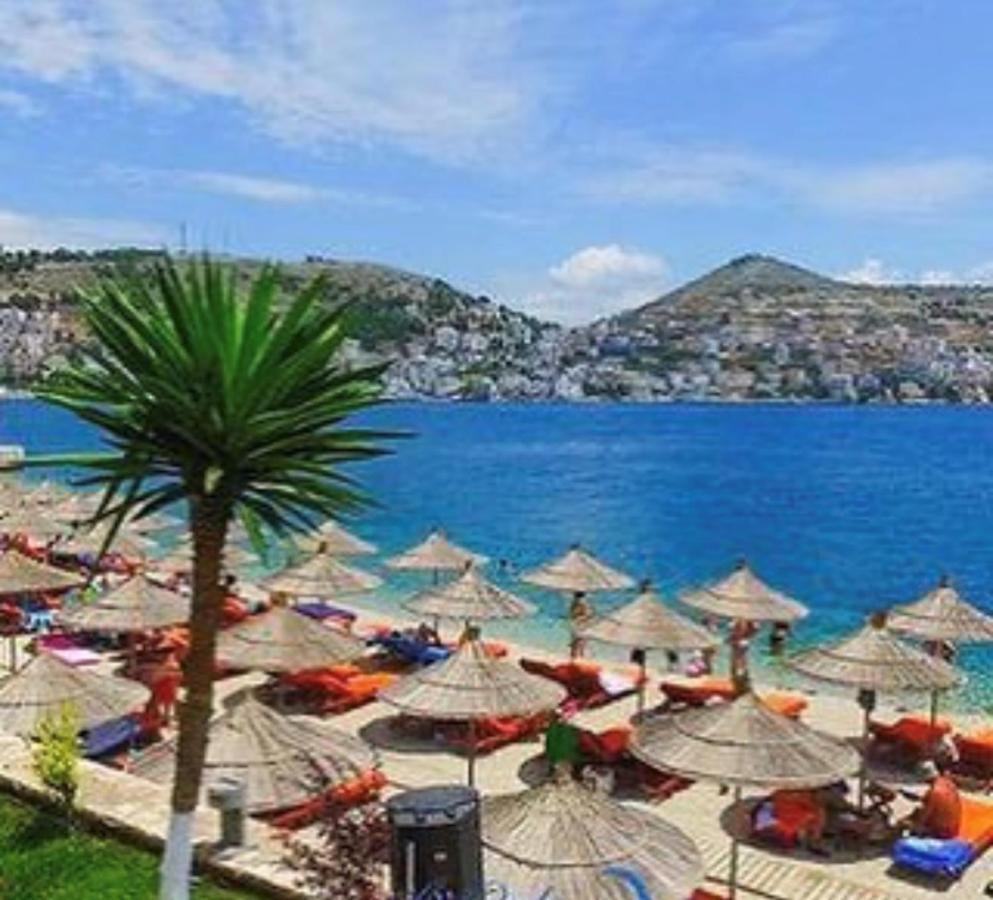 Luxury King And Queen Apartment For Royal Holiday Sarandë Exterior foto